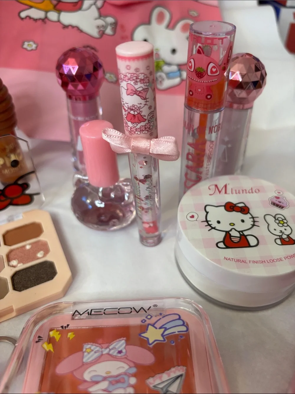 Hello Kitty Pink Kids Accessories and Makeup Play Set